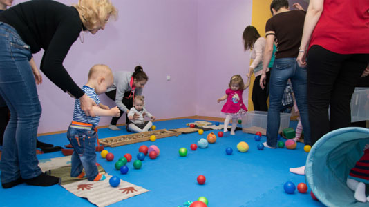 Развивающие занятия для детей от 1 года в Березовском